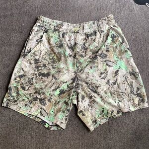 Lululemon Pacebreaker Shorts